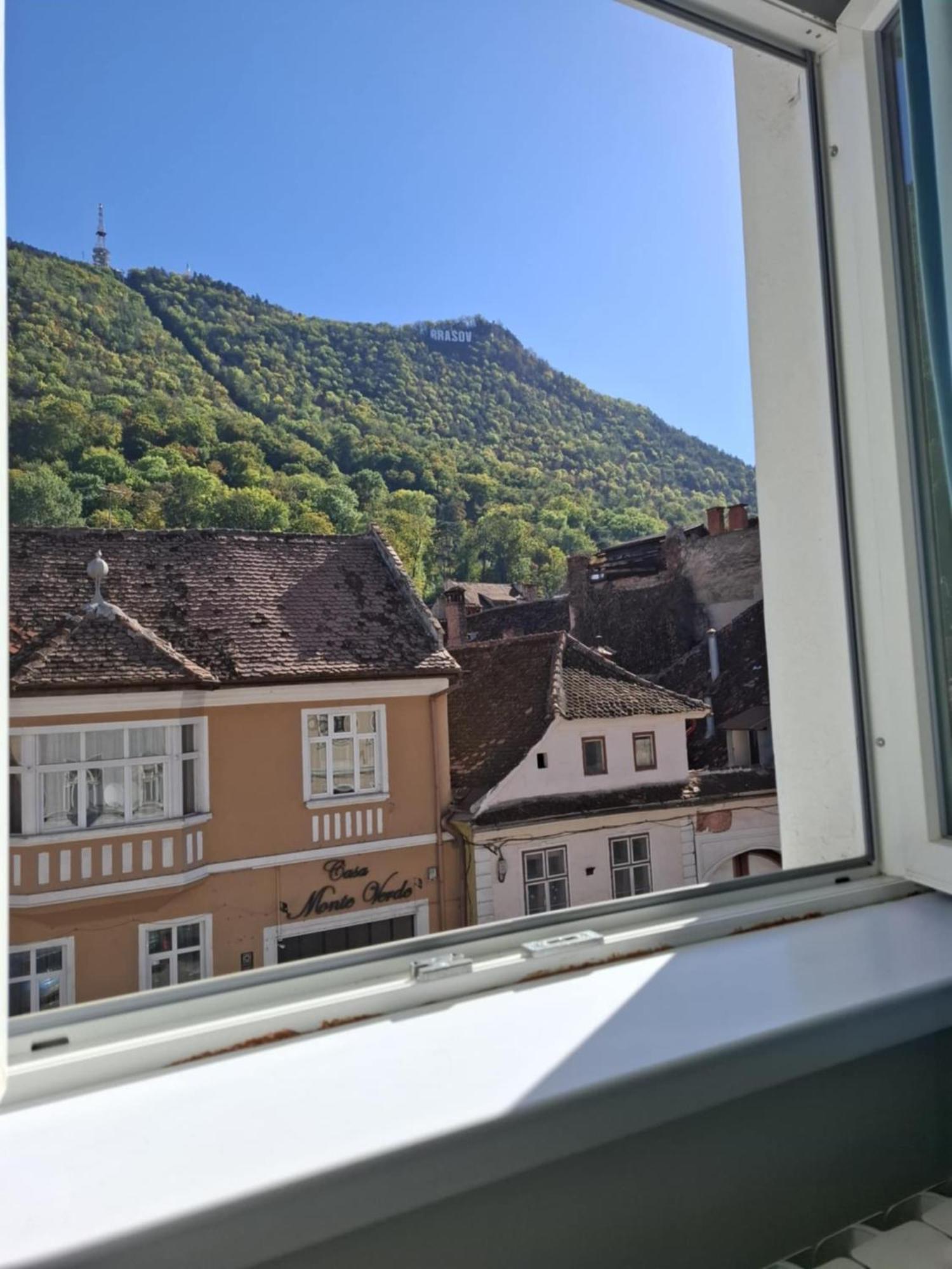 Alpine Sunrise Residence - Brasov Old Center Luaran gambar